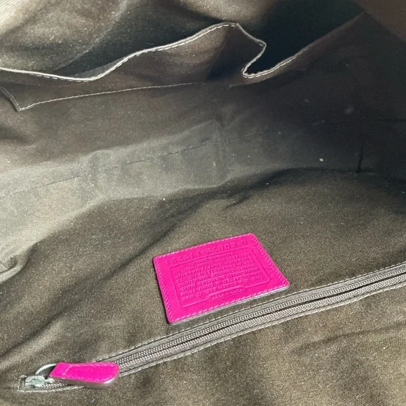 Coach Y2K XL Soho Pleated Pink Fuchsia Leather Hobo Hand Shoulder Bag
